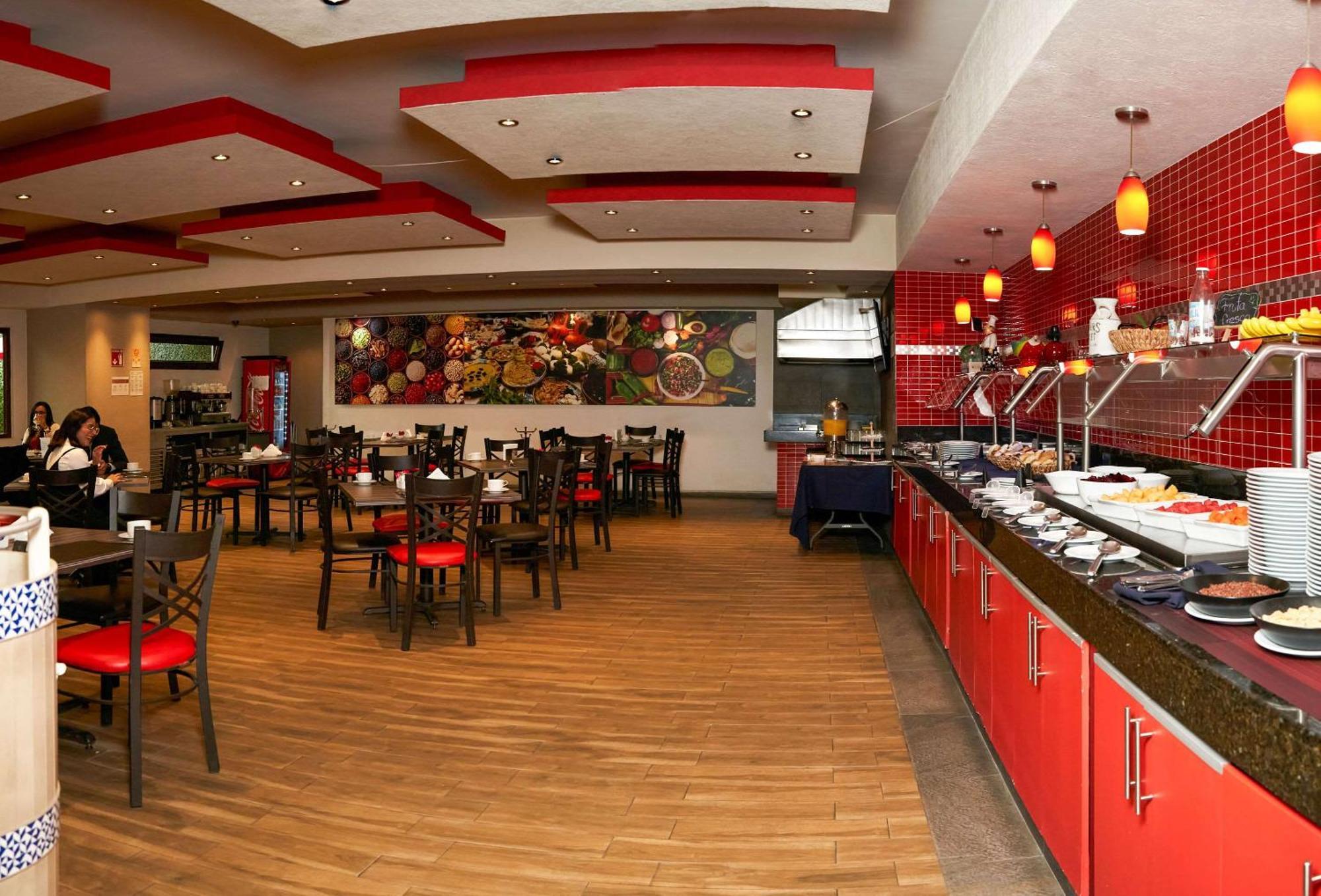 Estalagem Comfort Centro Hist Rico 4*